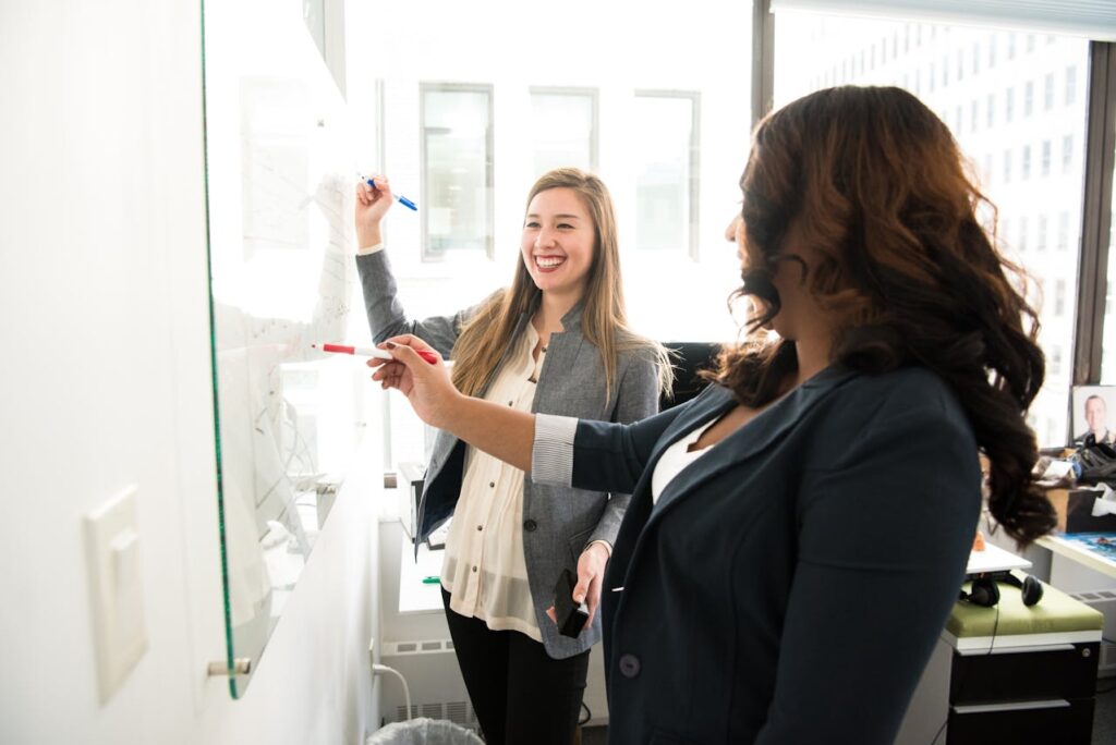 Samen sterker: leuke teambuilding activiteiten op kantoor