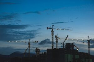 Bouwplaats schoonmaken: tips voor een snelle oplevering